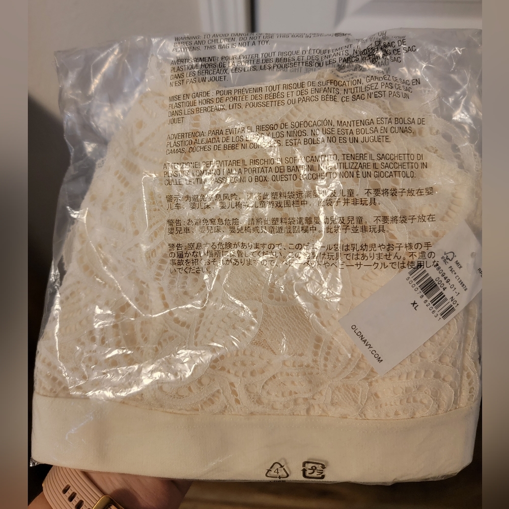 White Old Navy XL Nursing Bra